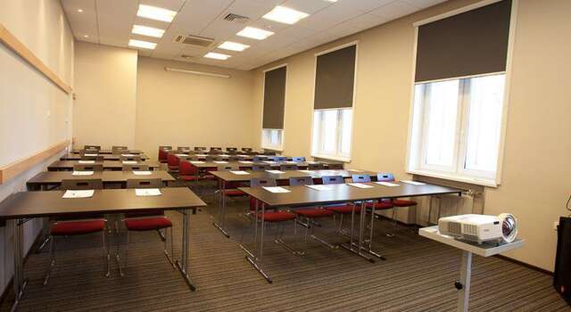 Гостиница Ибис Сибирь Омск-16